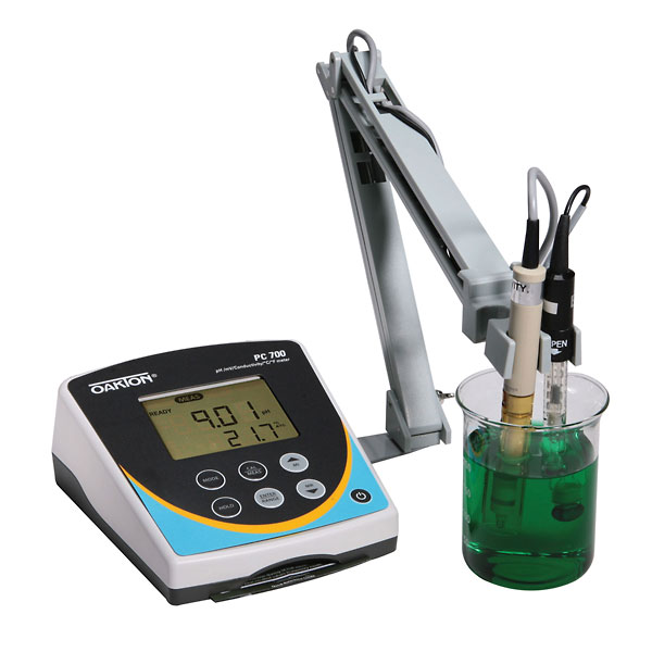 Oakton Pc700 Meter W Ph Electrode Conductivity Temp Probe And Electrode Stand From Cole Parmer