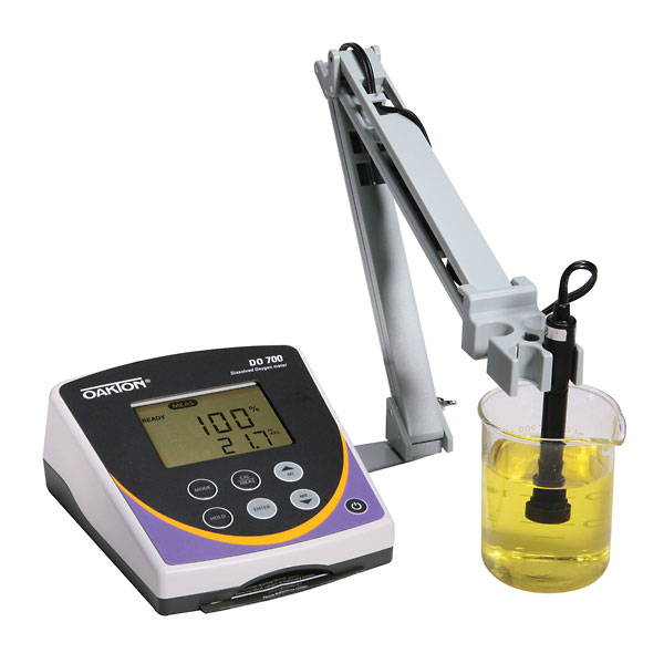 Oakton DO 700 Benchtop Dissolved Oxygen Meter from ColeParmer